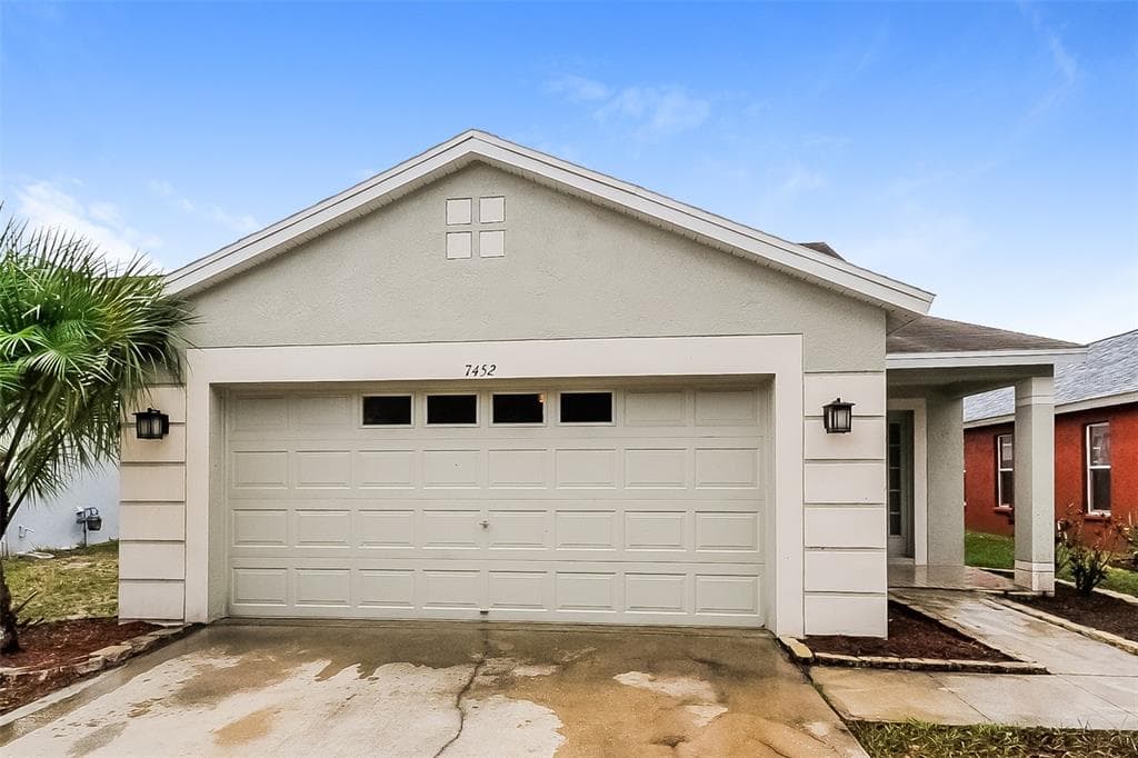 7452 OXFORD GARDEN CIRCLE APOLLO BEACH, FL 33572