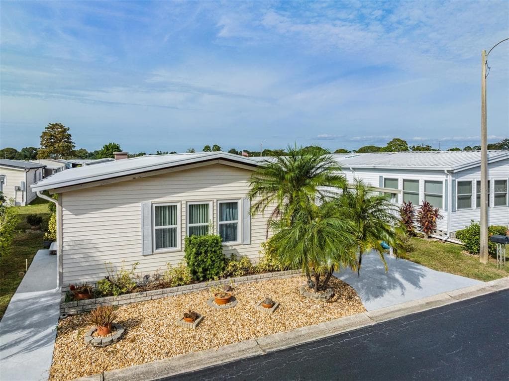 12501 ULMERTON ROAD UNIT 186 LARGO, FL 33774