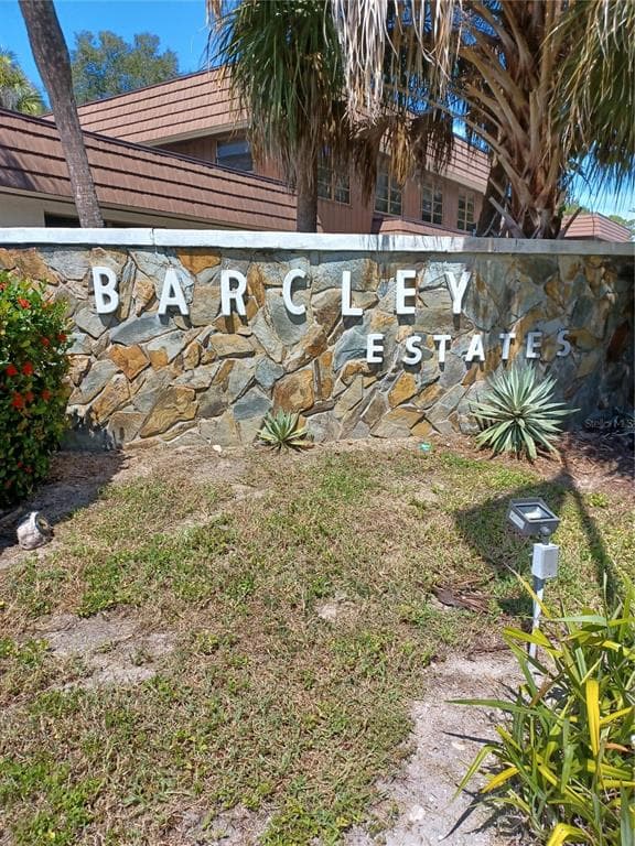 8720 DR MARTIN LUTHER KING JR STREET N UNIT 4B ST PETERSBURG, FL 33702