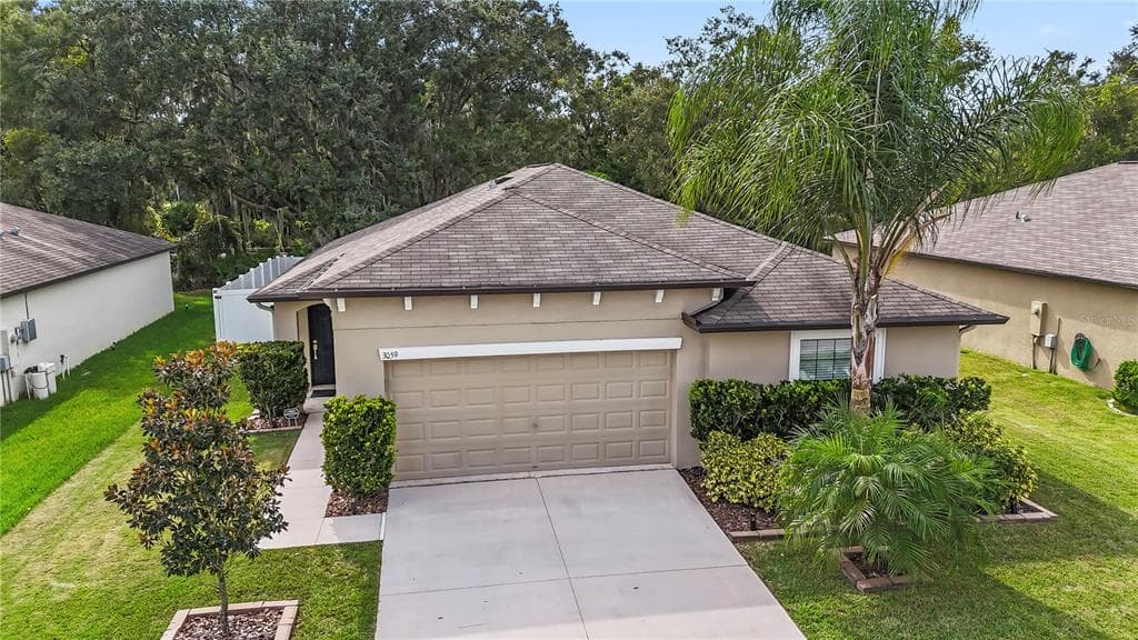 3059 MOULDEN HOLLOW DRIVE ZEPHYRHILLS, FL 33540