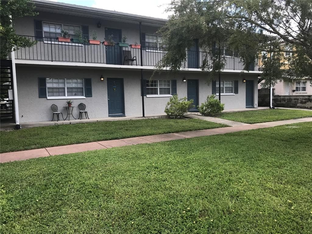 4209 W NORTH A STREET UNIT 1/2 TAMPA, FL 33609