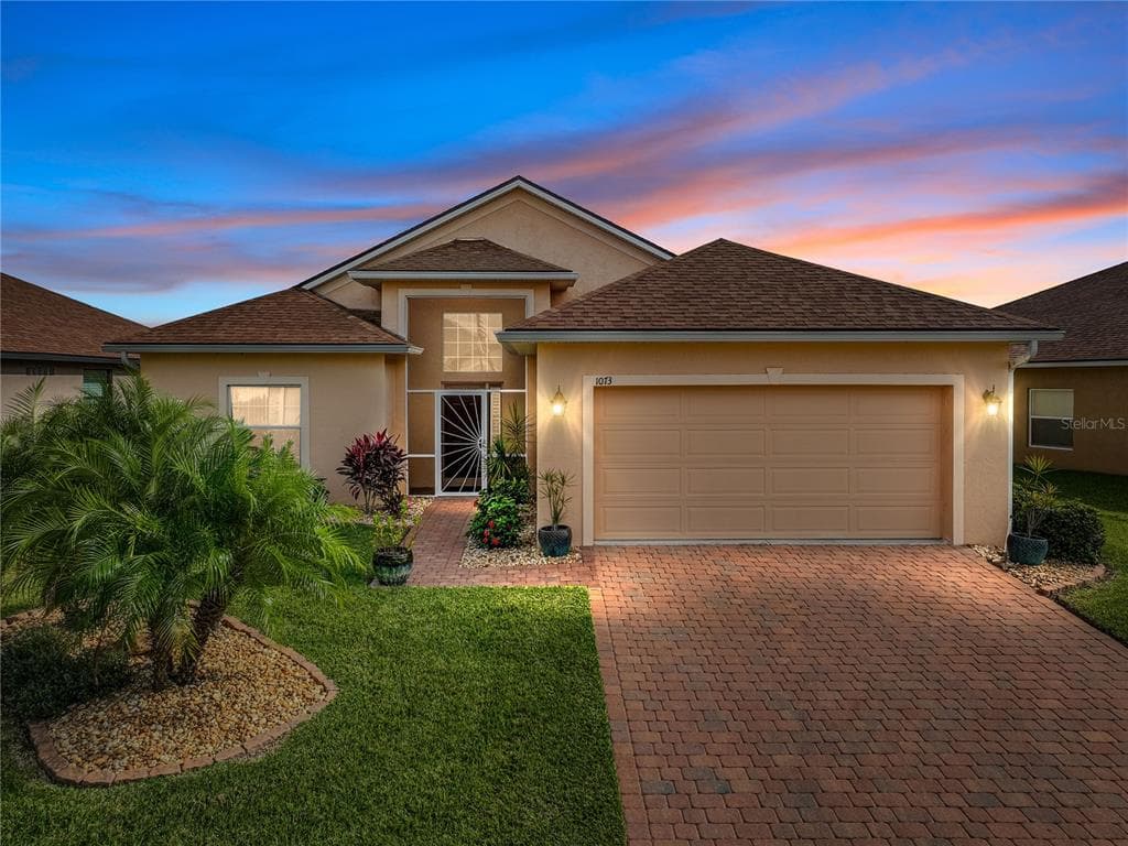 1073 SAWGRASS DRIVE WINTER HAVEN, FL 33884