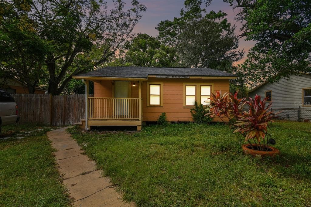 3612 N 52ND STREET TAMPA, FL 33619