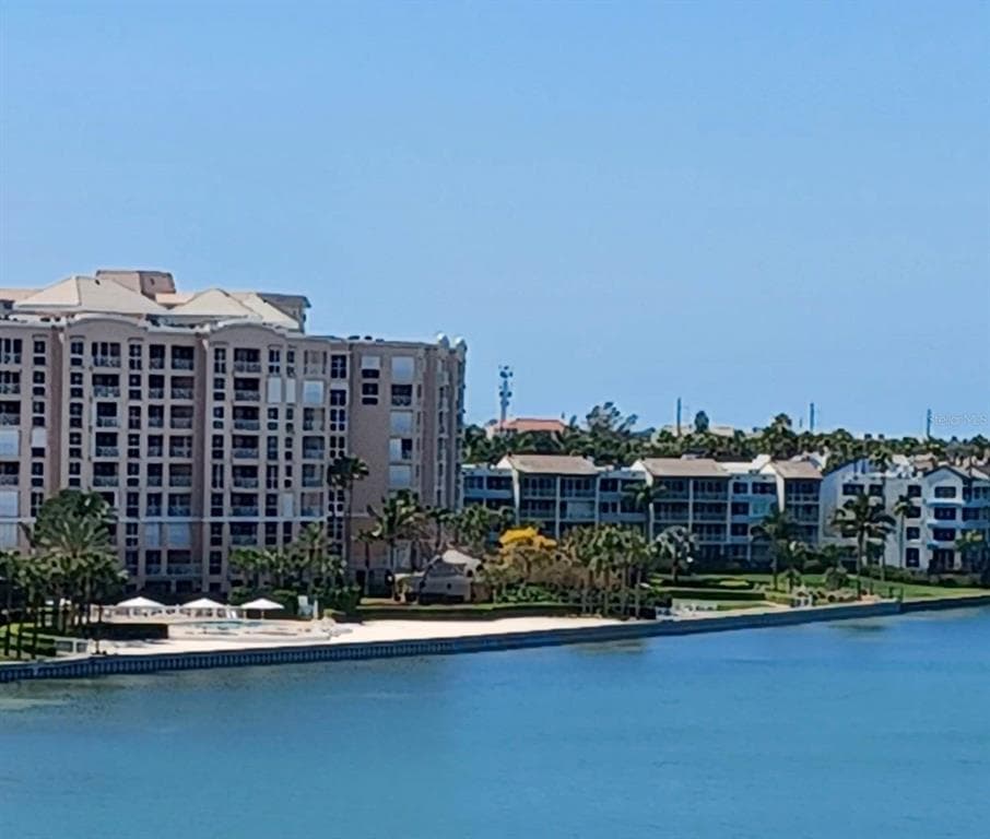 4961 BACOPA LANE S UNIT 102 ST PETERSBURG, FL 33715