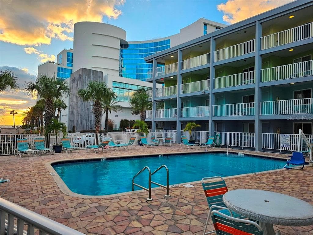 445 S GULFVIEW BOULEVARD UNIT 429 CLEARWATER, FL 33767