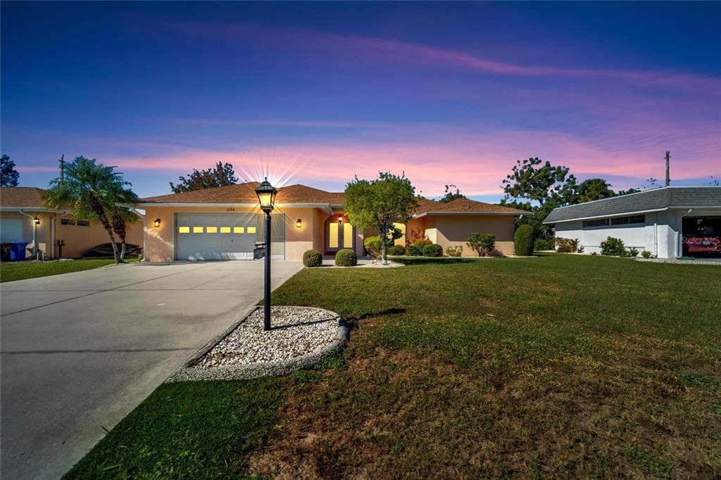 1238 W DEL WEBB BOULEVARD SUN CITY CENTER, FL 33573
