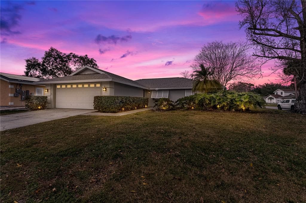 4736 SOUTHBREEZE DRIVE TAMPA, FL 33624