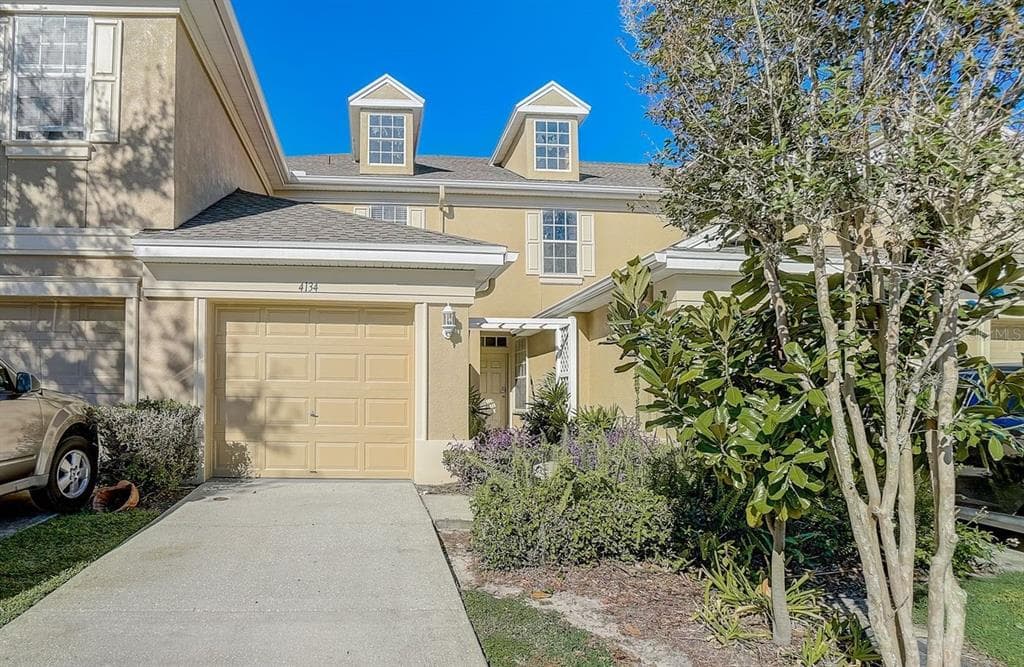 4134 KEY THATCH DRIVE TAMPA, FL 33610