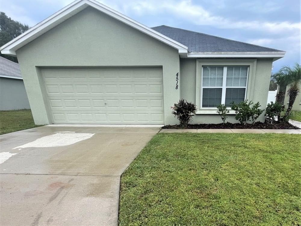 4518 FAIRWAY OAKS DRIVE MULBERRY, FL 33860