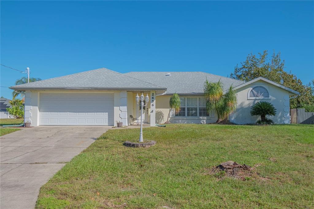 2656 IVYDALE DRIVE DELTONA, FL 32725