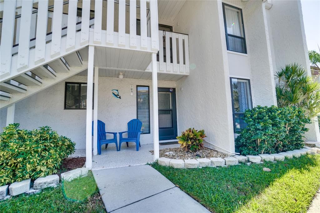 1801 GULF DRIVE N UNIT 105 BRADENTON BEACH, FL 34217