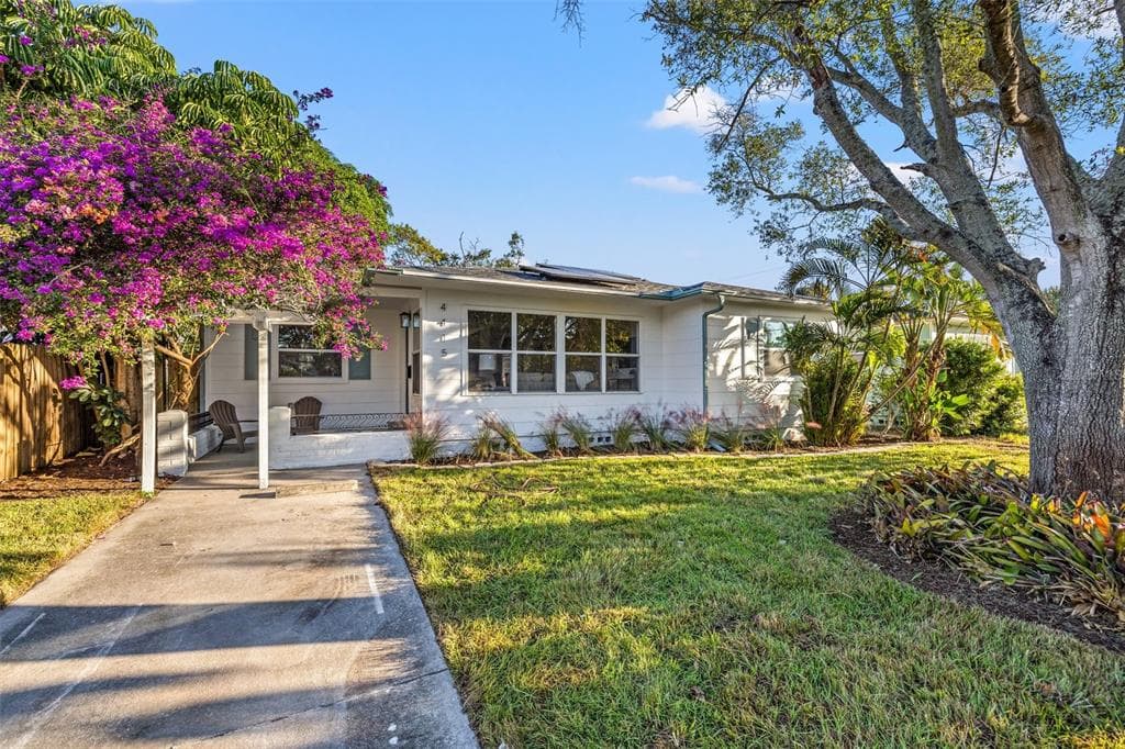 4415 4TH AVENUE S ST PETERSBURG, FL 33711