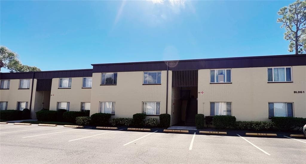 601 N KEENE ROAD UNIT P-10 CLEARWATER, FL 33755