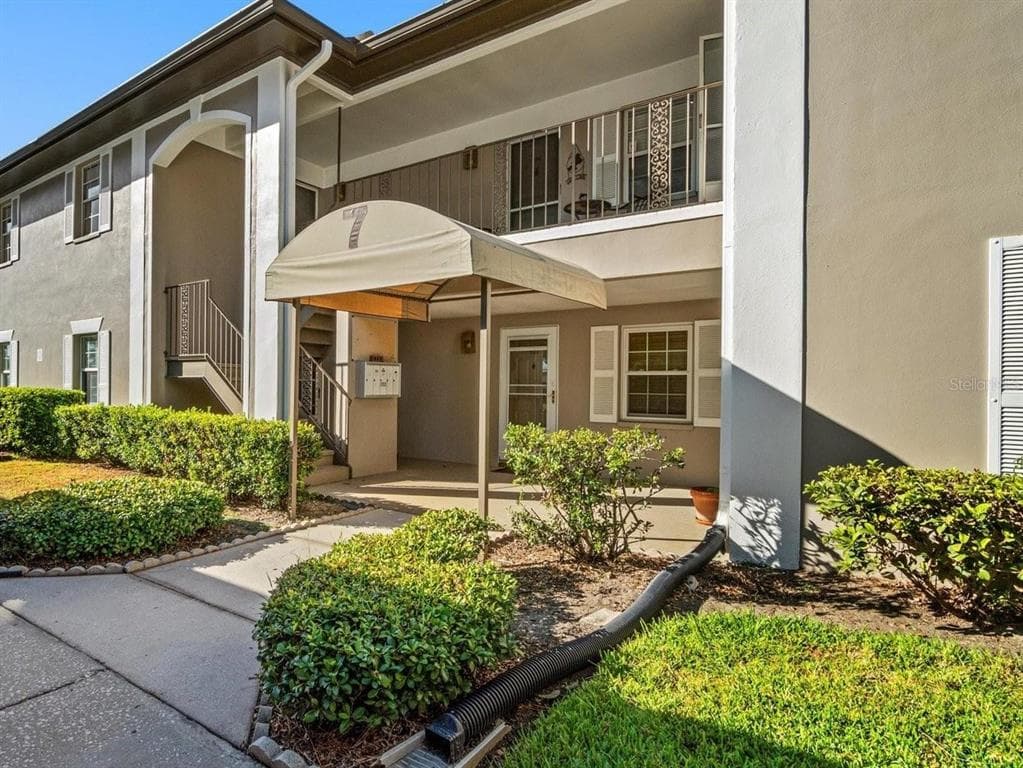 5265 E BAY DRIVE UNIT 722 CLEARWATER, FL 33764