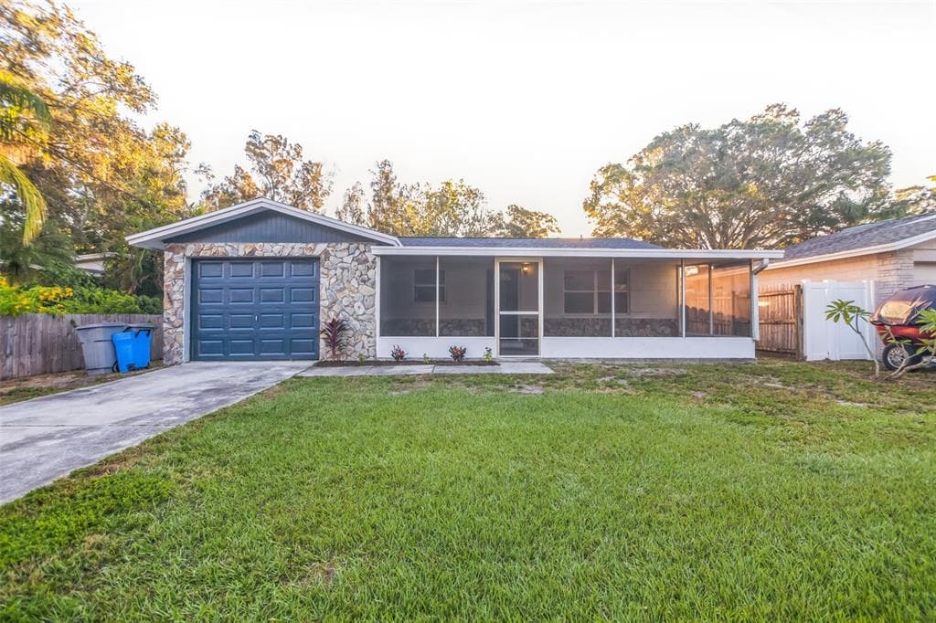 7855 64TH STREET N PINELLAS PARK, FL 33781