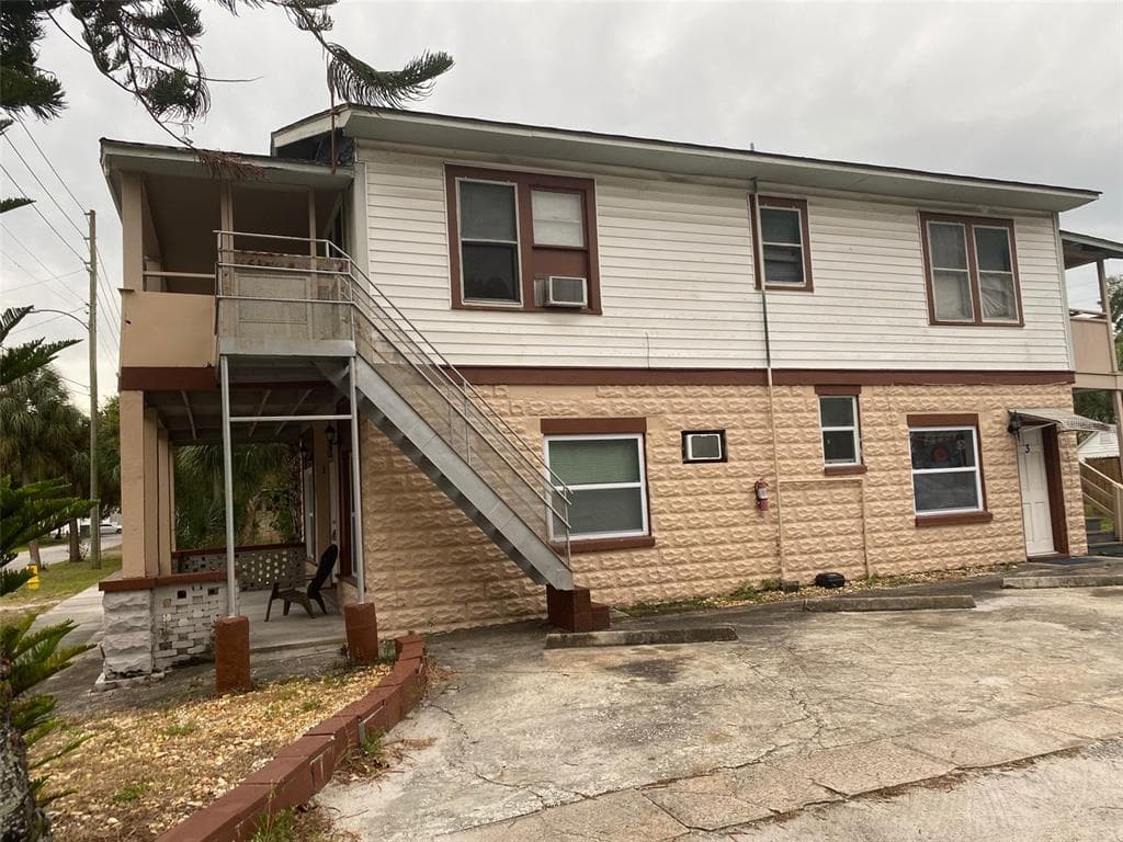610 14TH STREET N UNIT 1 ST PETERSBURG, FL 33705