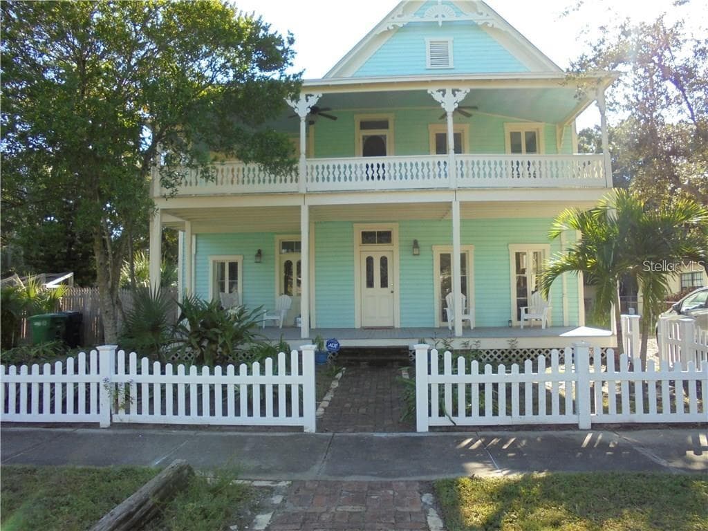 6904 S FITZGERALD STREET TAMPA, FL 33616