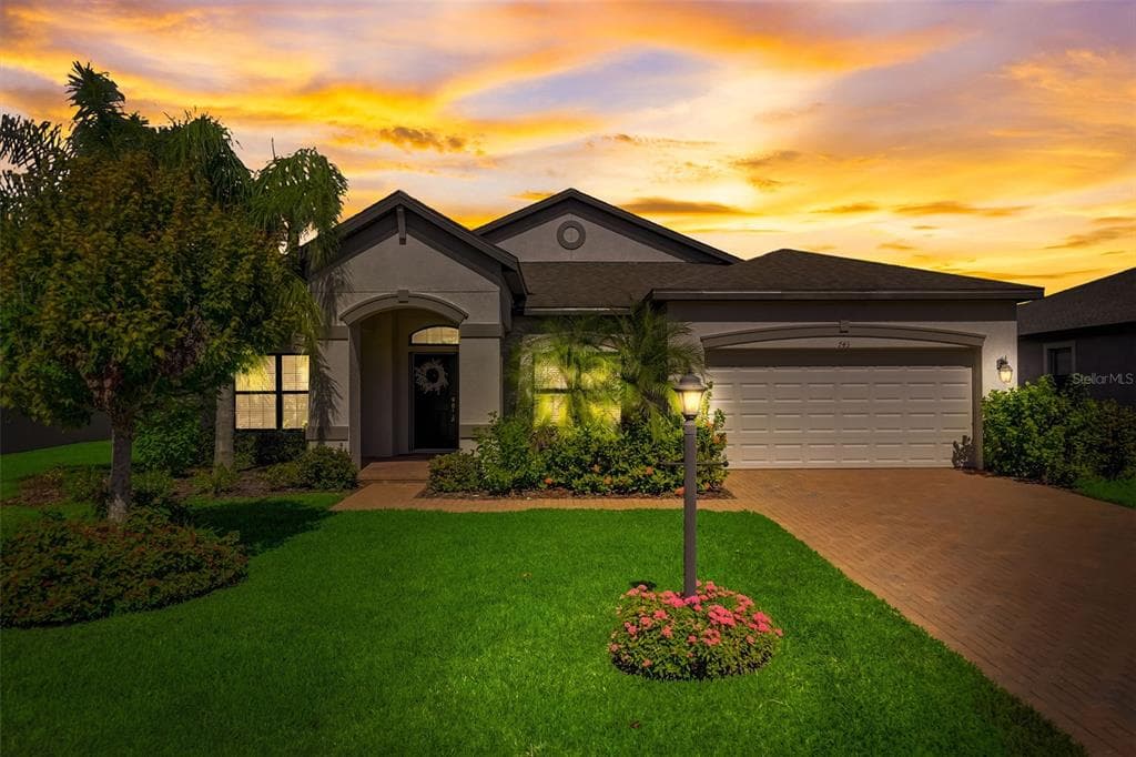 743 NE 129TH STREET NE BRADENTON, FL 34212