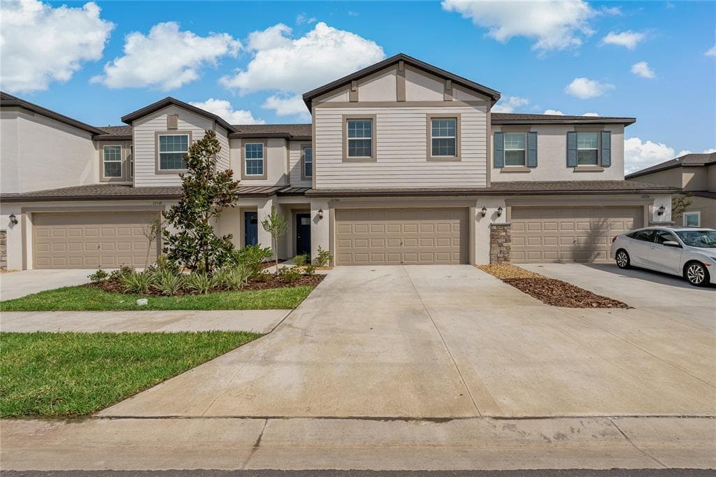 10340 LAVENDER ASTER TRAIL SAN ANTONIO, FL 33576