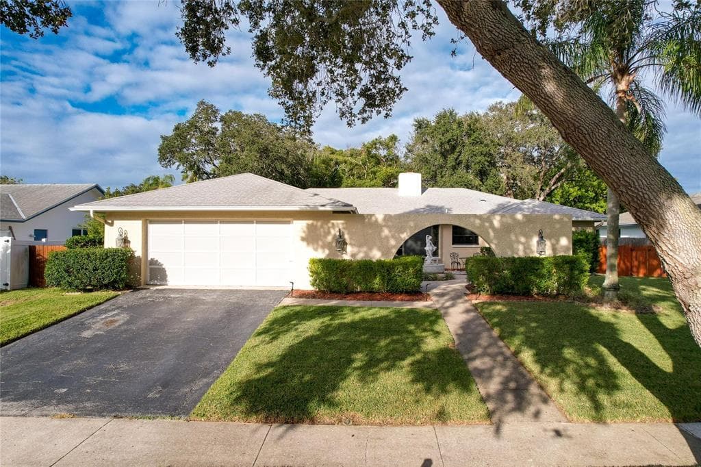 415 TIMBER LANE PALM HARBOR, FL 34683