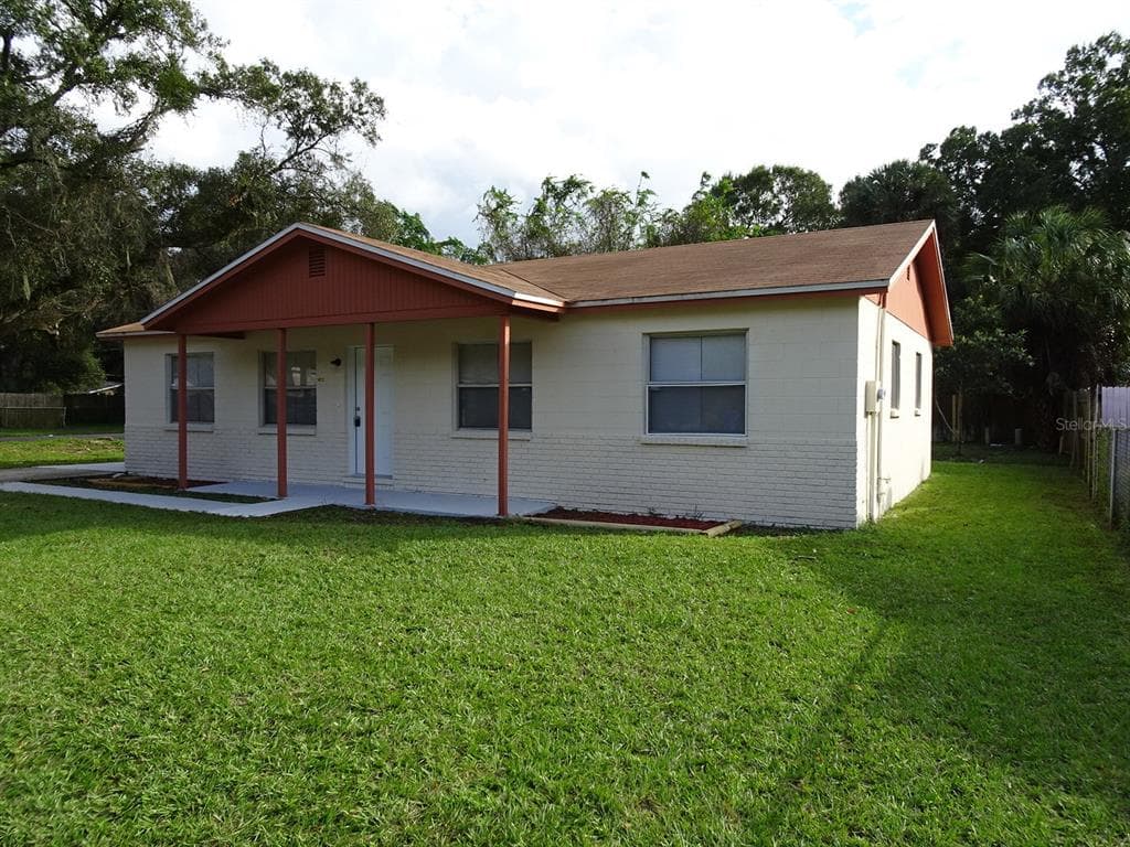 7005 GLENVIEW DRIVE TAMPA, FL 33619