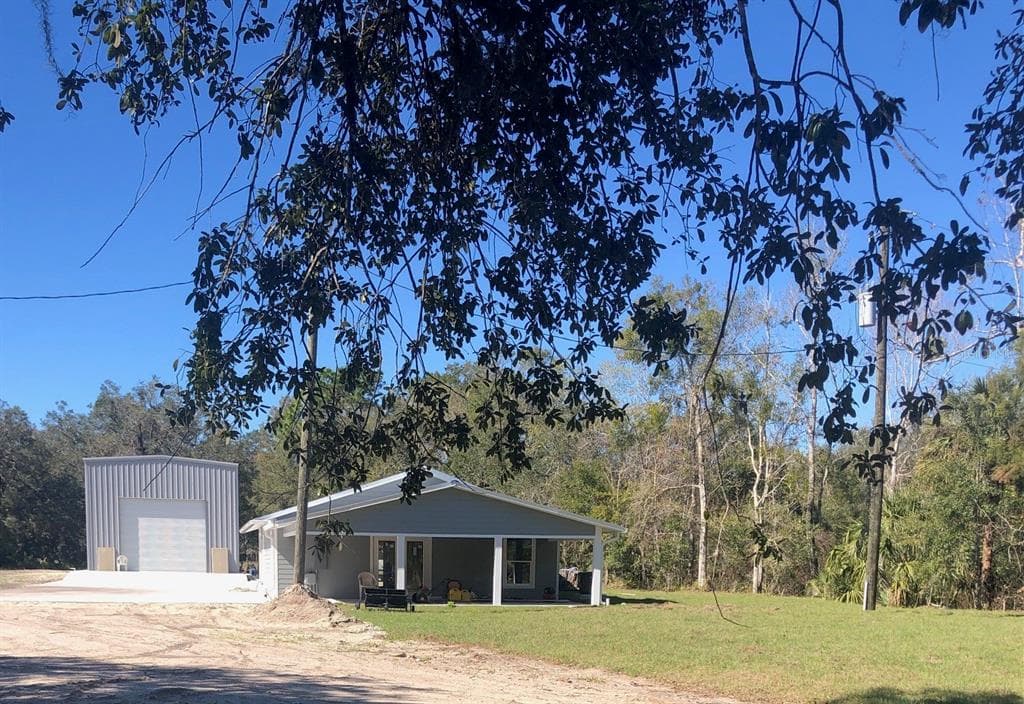 1400 S Us Highway 1 OAK HILL, FL 32759