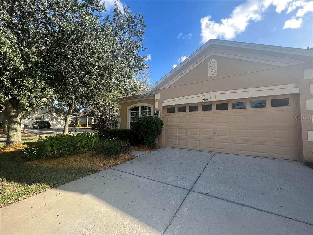 7449 SURREY PINES DRIVE APOLLO BEACH, FL 33572