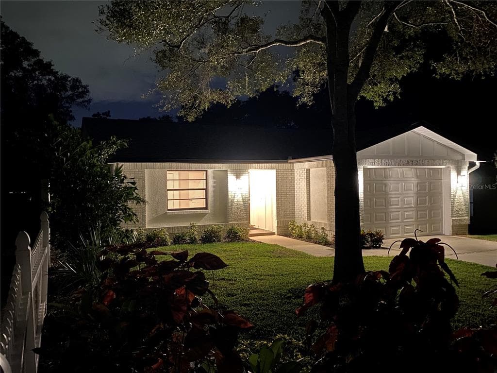 1412 WISCONSIN AVENUE PALM HARBOR, FL 34683