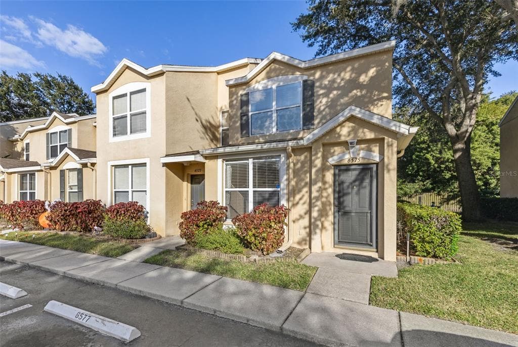 6575 OSPREY LAKE CIRCLE RIVERVIEW, FL 33578
