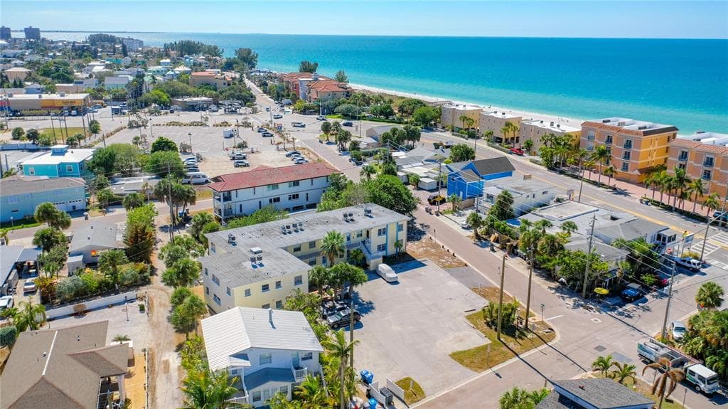 9895 1ST STREET E UNIT 12 TREASURE ISLAND, FL 33706