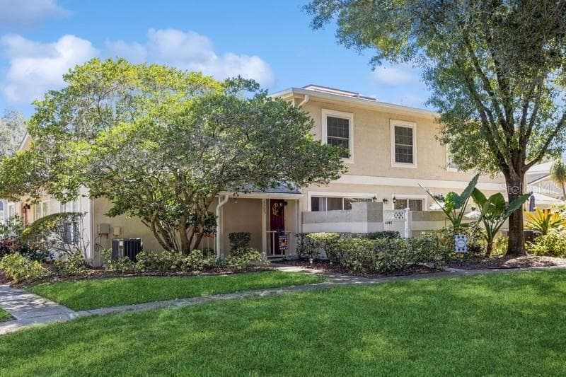 6305 MISTY TERRACE UNIT 6305 TEMPLE TERRACE, FL 33617