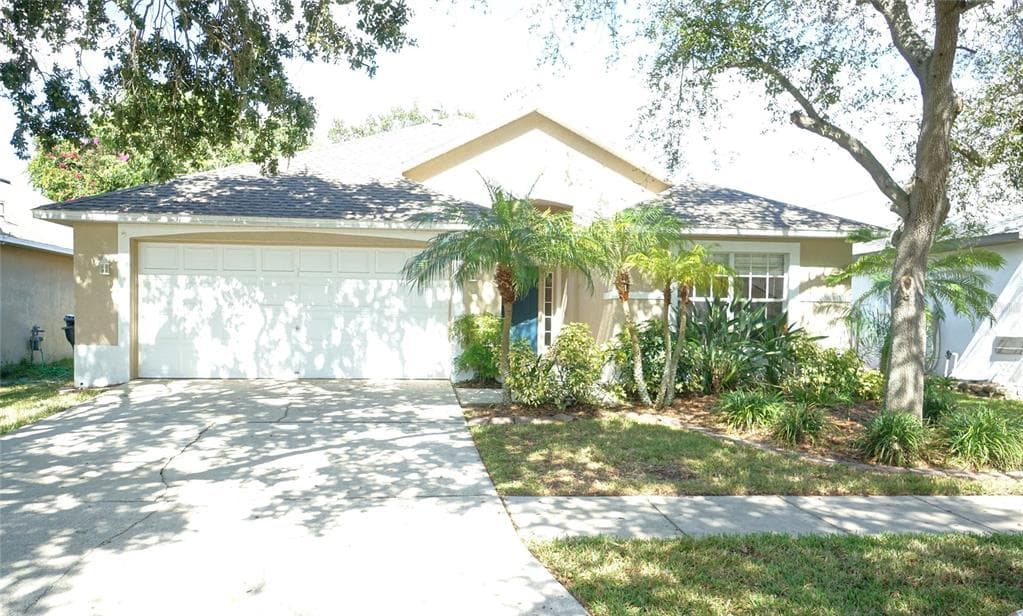 10120 SOMERSBY DRIVE RIVERVIEW, FL 33578