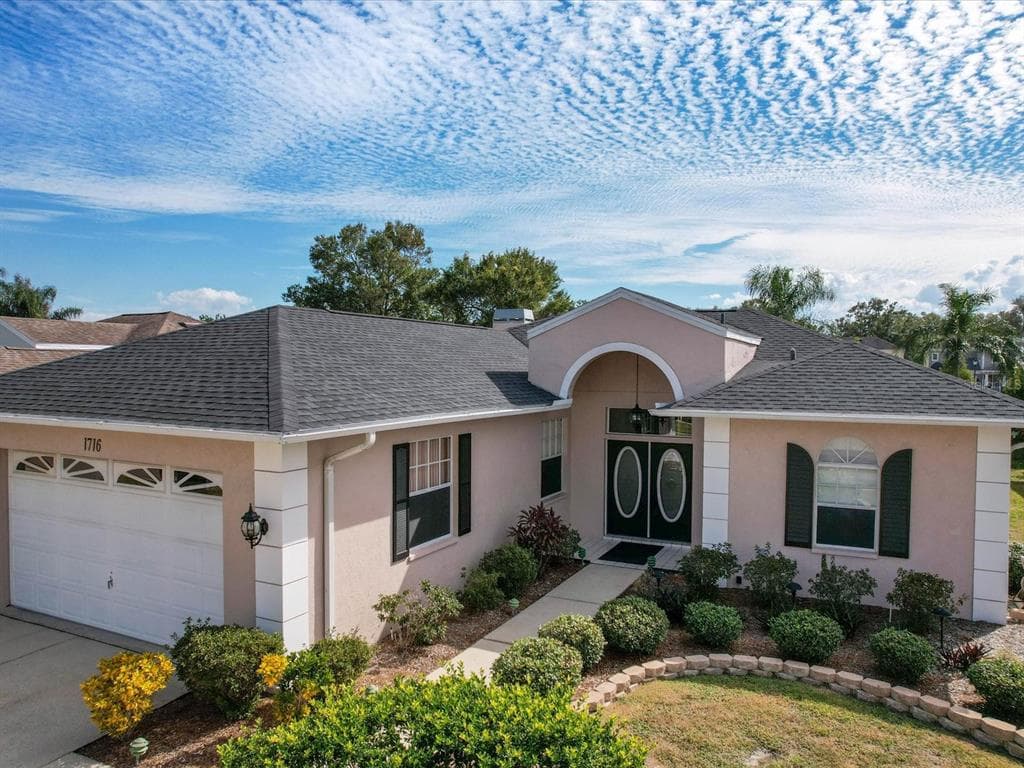 1716 BERMUDA COURT SAFETY HARBOR, FL 34695