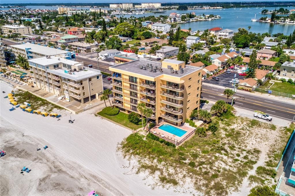 14146 GULF BOULEVARD UNIT 3C MADEIRA BEACH, FL 33708