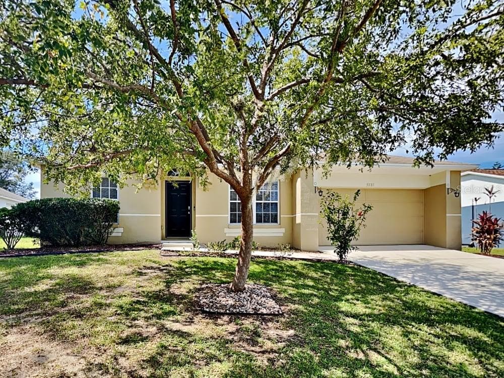 5581 BEVERLY RISE BOULEVARD LAKELAND, FL 33812