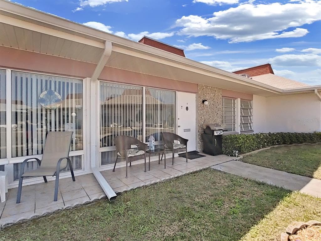 4347 TAHITIAN GARDENS CIRCLE UNIT G HOLIDAY, FL 34691
