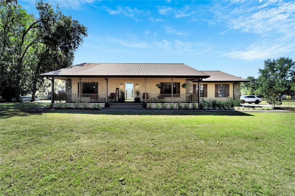 5711 SHIVER TRAIL PLANT CITY, FL 33565
