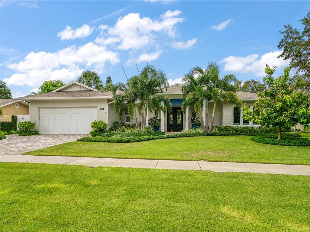 120 OSCEOLA ROAD BELLEAIR, FL 33756