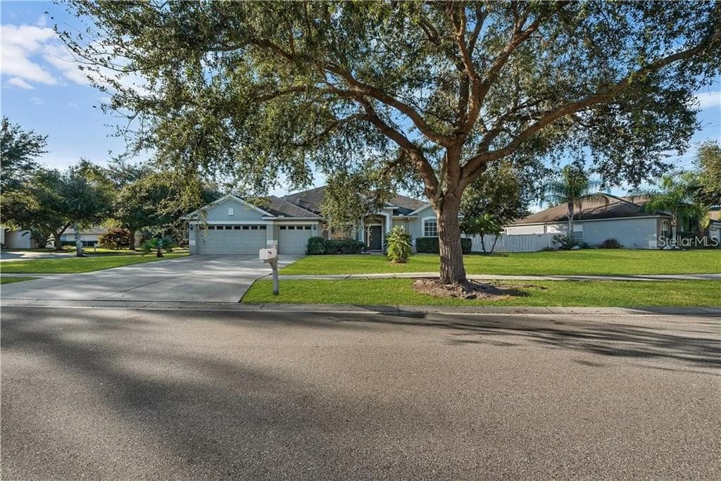 9423 SAYRE STREET RIVERVIEW, FL 33569