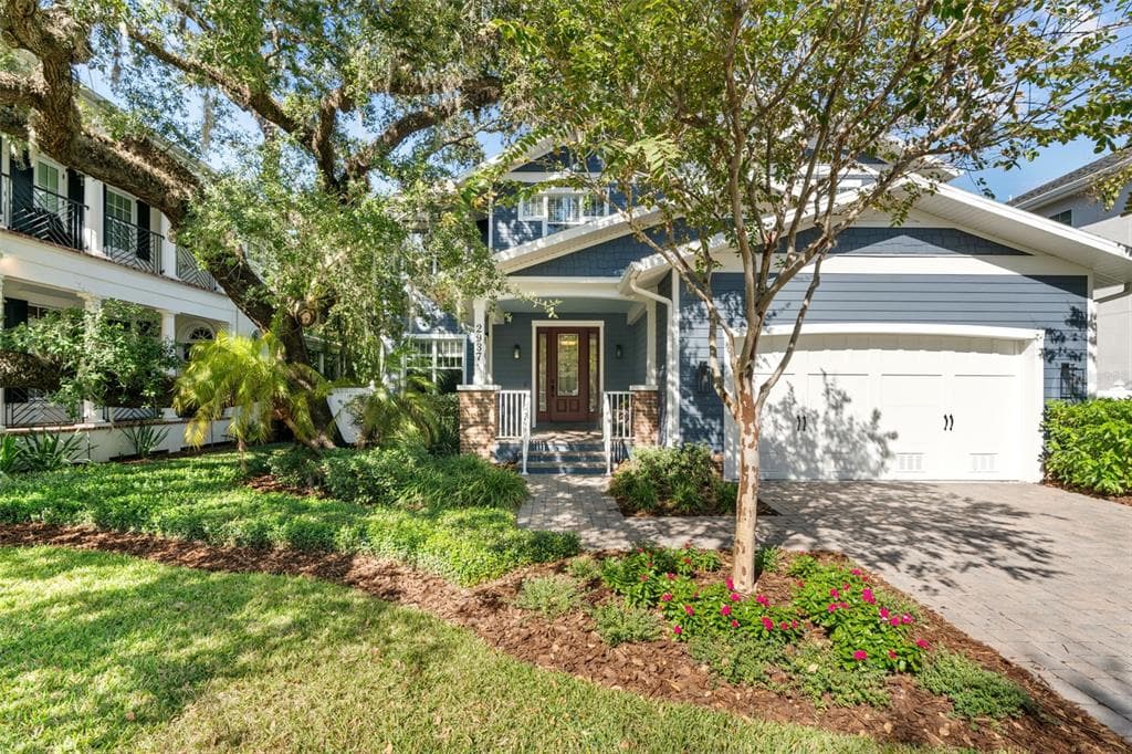 2937 W BAYSHORE COURT TAMPA, FL 33611