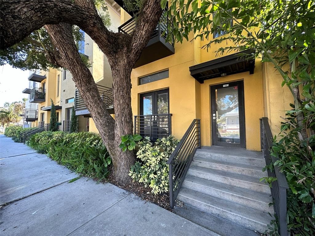 1911 E 5TH AVENUE UNIT 1 TAMPA, FL 33605