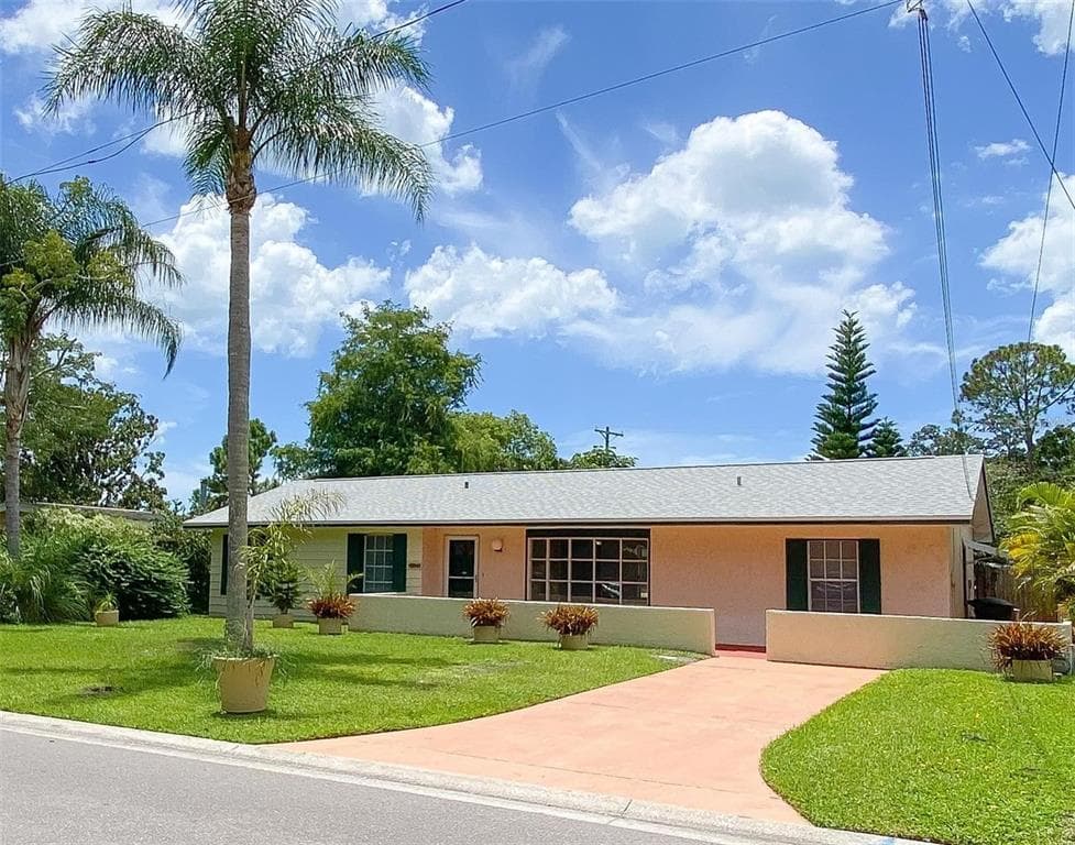 1886 SAN MATEO DRIVE DUNEDIN, FL 34698
