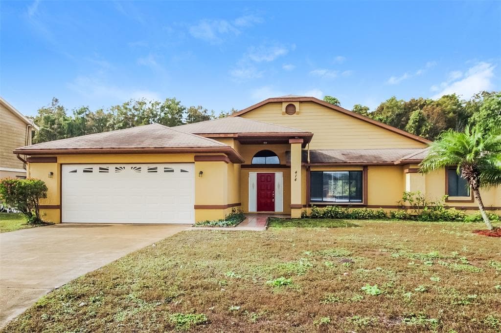 414 SEA WILLOW DRIVE KISSIMMEE, FL 34743
