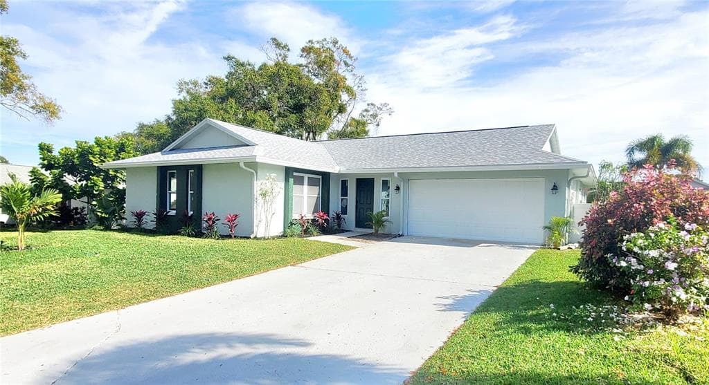 2939 MACALPIN DRIVE W PALM HARBOR, FL 34684