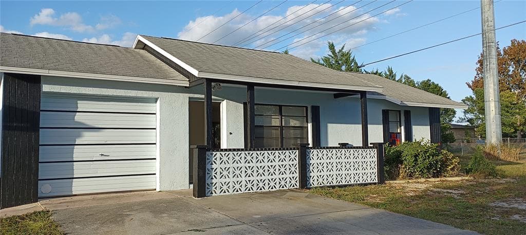 8053 SAYBROOK DRIVE PORT RICHEY, FL 34668
