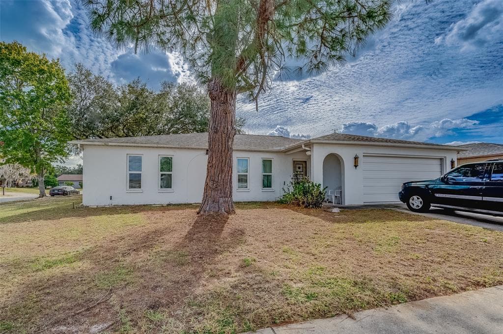 7850 GLENCOE DRIVE NEW PORT RICHEY, FL 34653