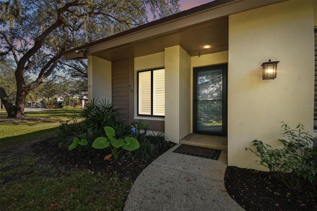 1719 CYPRESS TRACE DRIVE SAFETY HARBOR, FL 34695