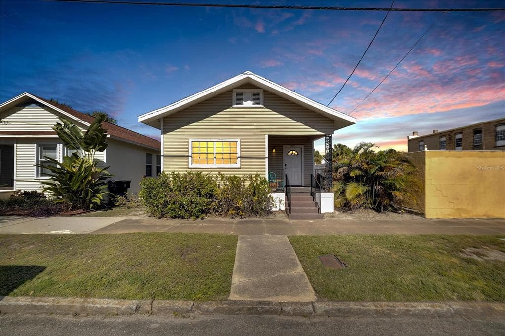 2311 W CHESTNUT STREET TAMPA, FL 33607