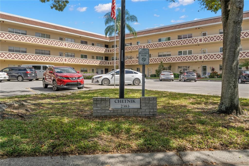 2383 NETHERLANDS DRIVE UNIT 57 CLEARWATER, FL 33763