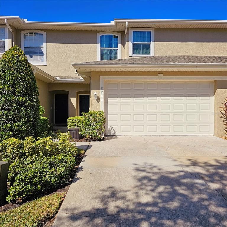 8211 118TH AVENUE LARGO, FL 33773